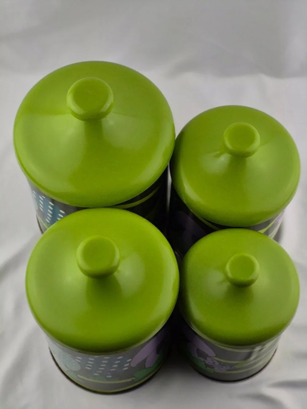 Lincoln Beautyware Vintage Canisters vintage lincoln